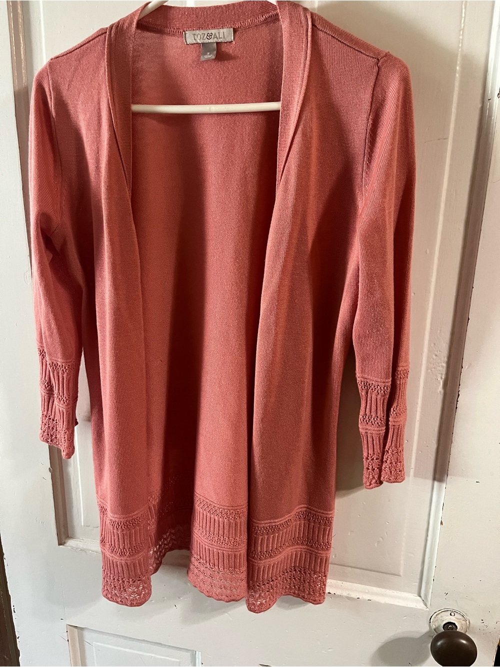 Roz & Ali Coral Open-Front Crochet-Hem Cardigan